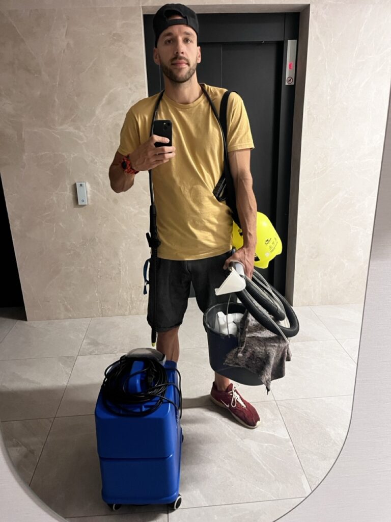 Ogarniacz w pracy